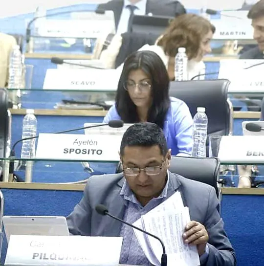 c8d8e8ba-322f-4ae5-b725-e9036a06c48e