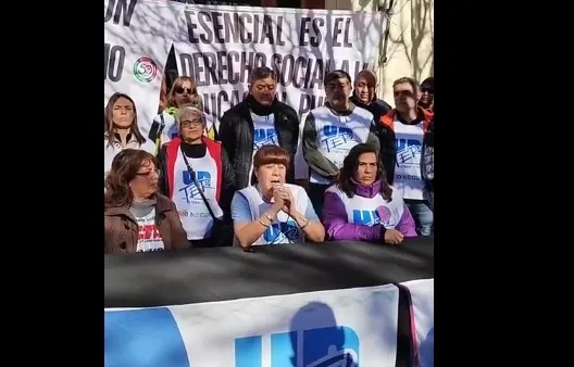 CONFERENCIA DE PRENSA DE UNTER