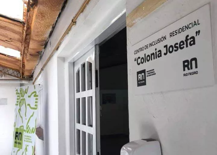 CAINA COLONIA JOSEFA