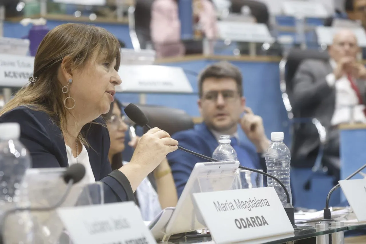 MAGDALENA ODARDA, JOSE LUIS BERROS