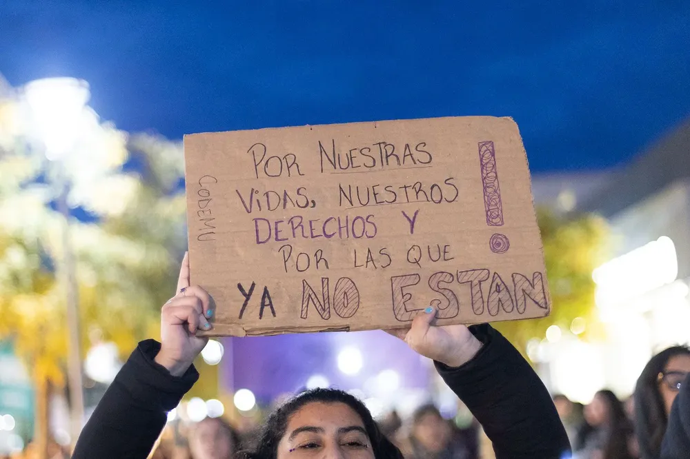 marcha feminista viedma