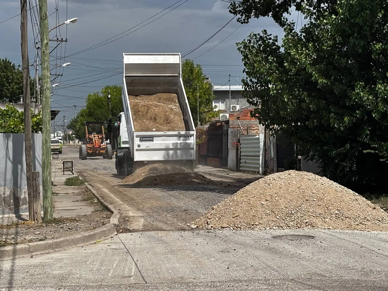 VIEDMA LIMPIA CON LA COMUNIDAD BARRIO ZATTI