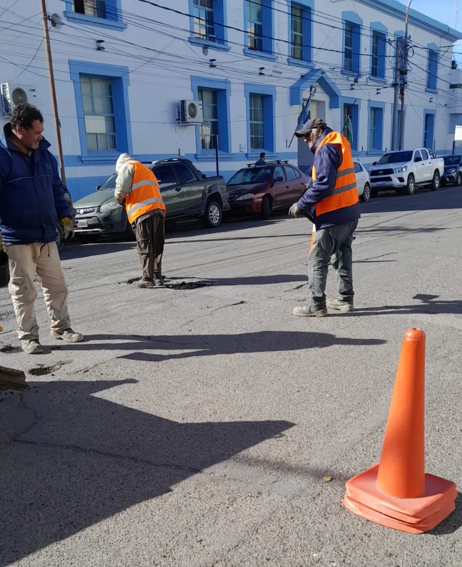 MANTENIMIENTO DE CALLES EN VIEDMA