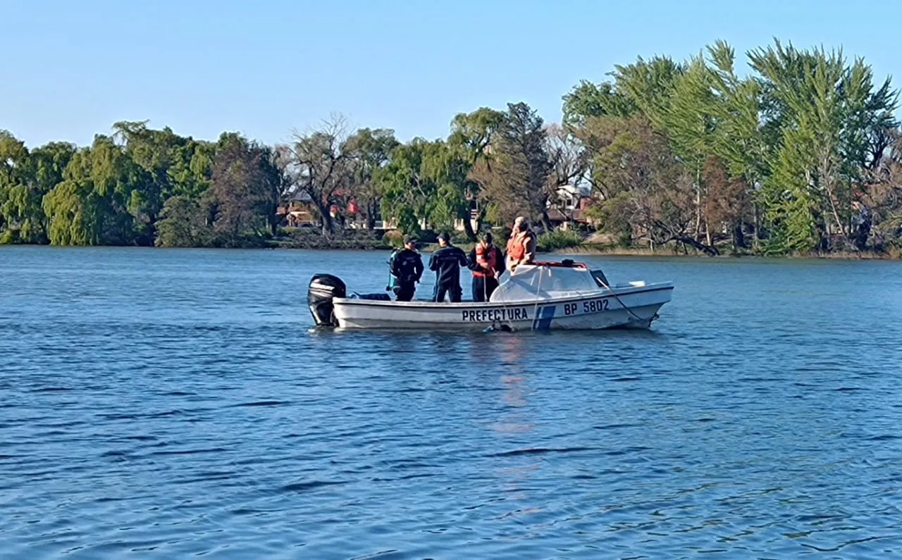 LANCHA DE PREFECTURA