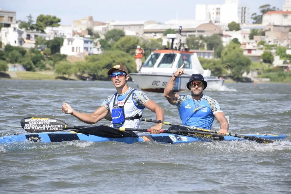 Julián Salinas -Juan Ignacio Cáceres, REGATA DEL RIO NEGRO