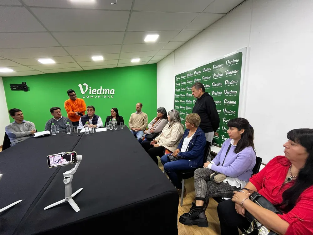 MARCOS CASTRO, VECINALISTAS