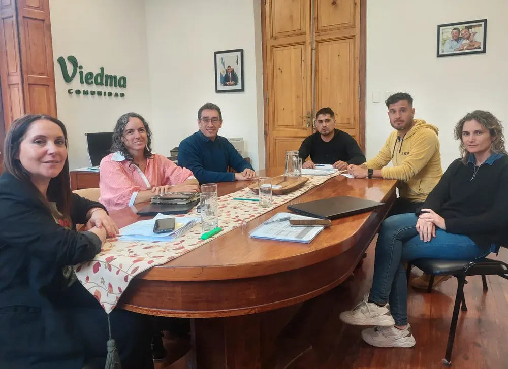 MARCOS CASTRO, MUNICIPALIDAD, VIEDMA, GUARDAVIDAS