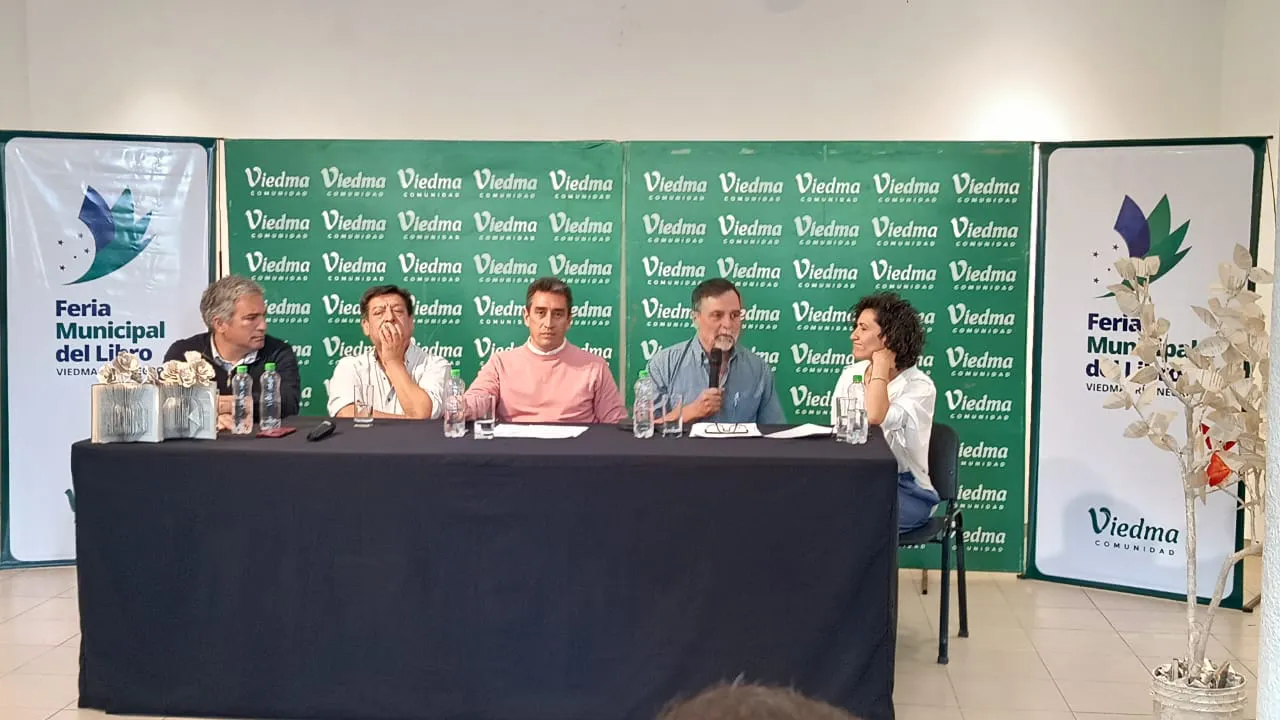 VIEDMA FERIA DEL LIBRO PRESENTACION 2025