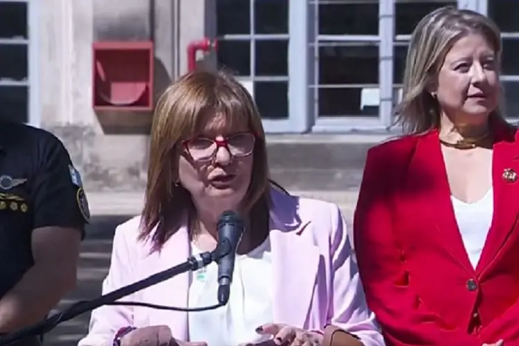 patricia-bullrich-y-alejandra-monteoliva