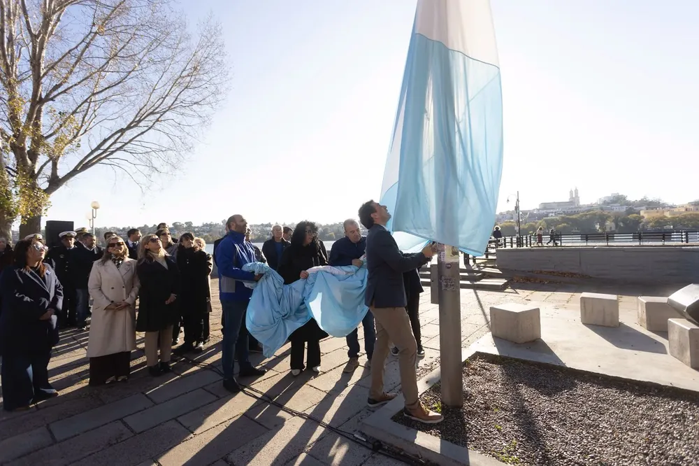 VIEDMA, ACTO, 25 DE MAYO, 2025