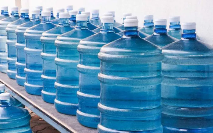 BIDONES DE AGUA