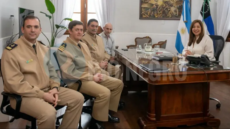 arabela carreras alejandro echarren prefectura