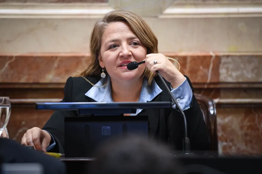 ANA MARKS