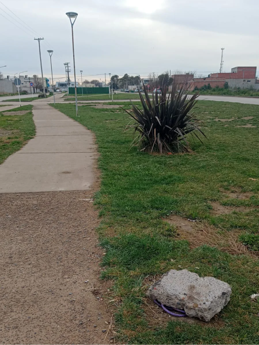 boulevard Ituzaingó piedra cable