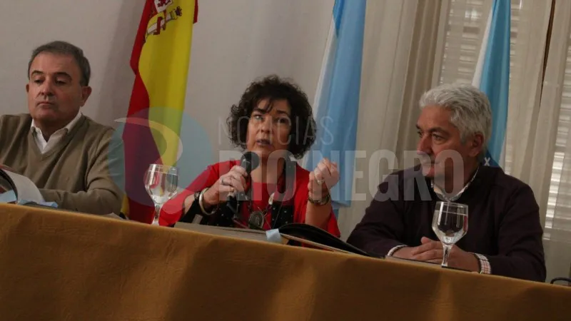 PEDRO PESATTI, MARCELA RUIBAL, JOSE ZARA, COMPOSTELA