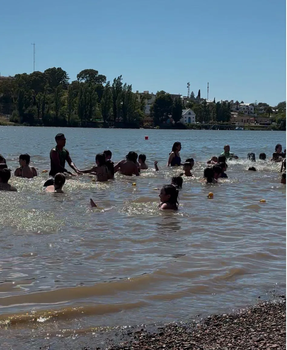 VIEDMA, COLONIA DE VACACIONES