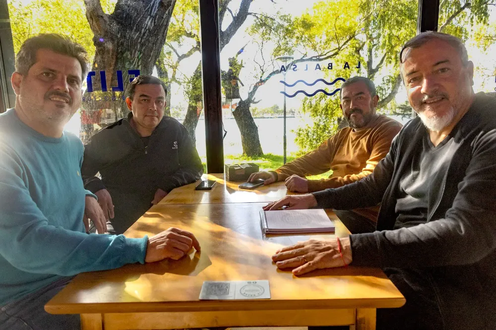 MATEO CANOSA, RODOLFO AGUIAR, PAOLO ETCHEPAREBORDA