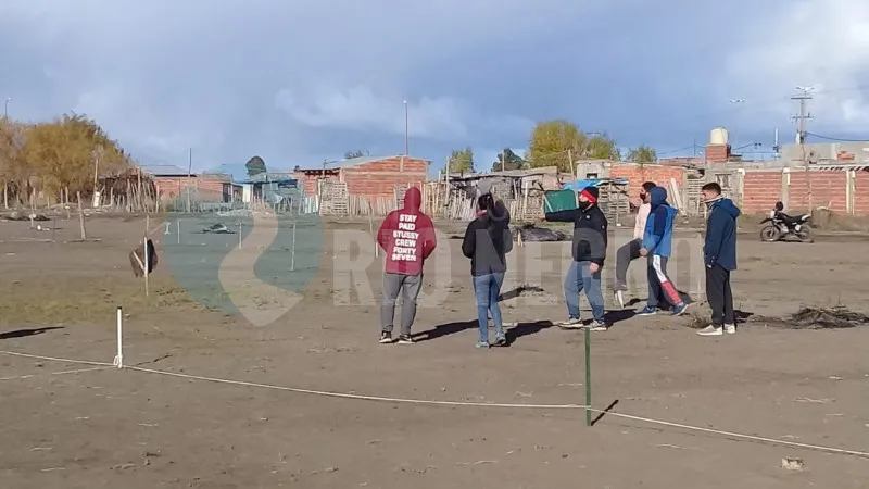 cancha defensores del guido usurpacion