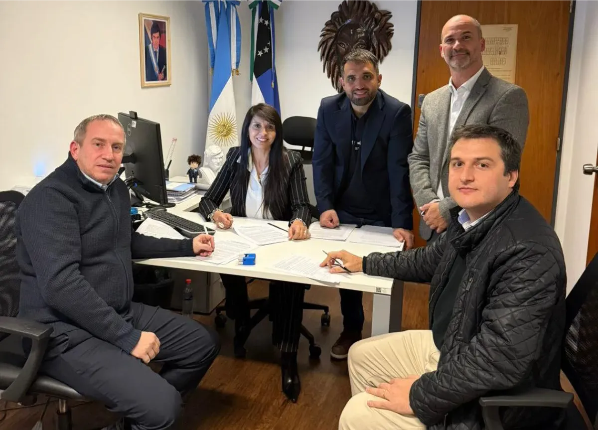 SANTIAGO IBARROLAZA, LORENA VILLAVERDE, DAMIAN TORRES, JUAN MARTIN