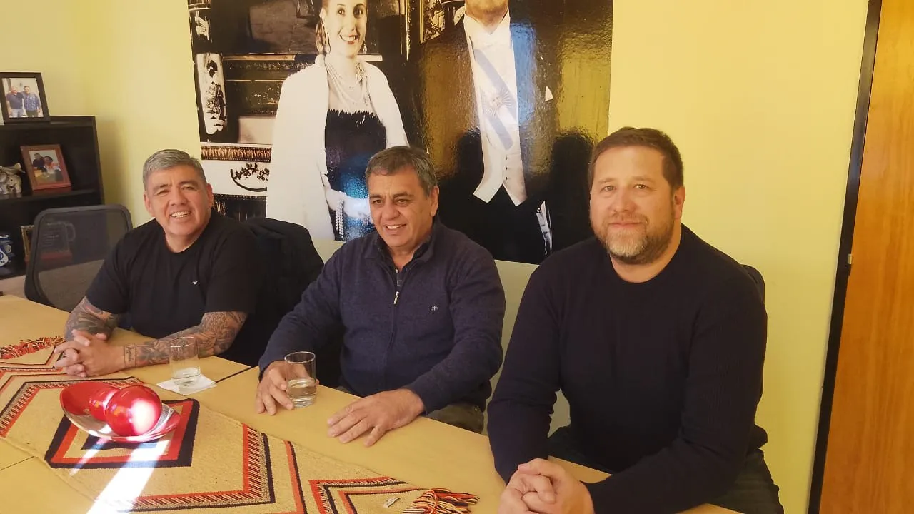 OSCAR CADER, DAMIAN MILER