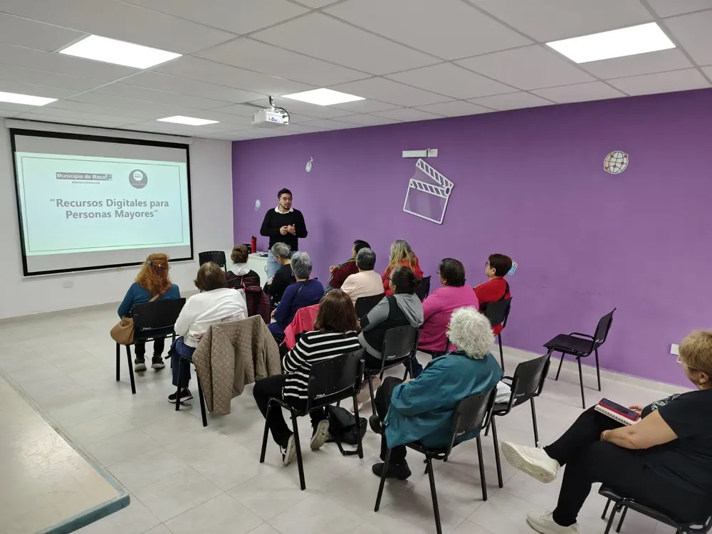 TALLER PERSONAS MAYORES