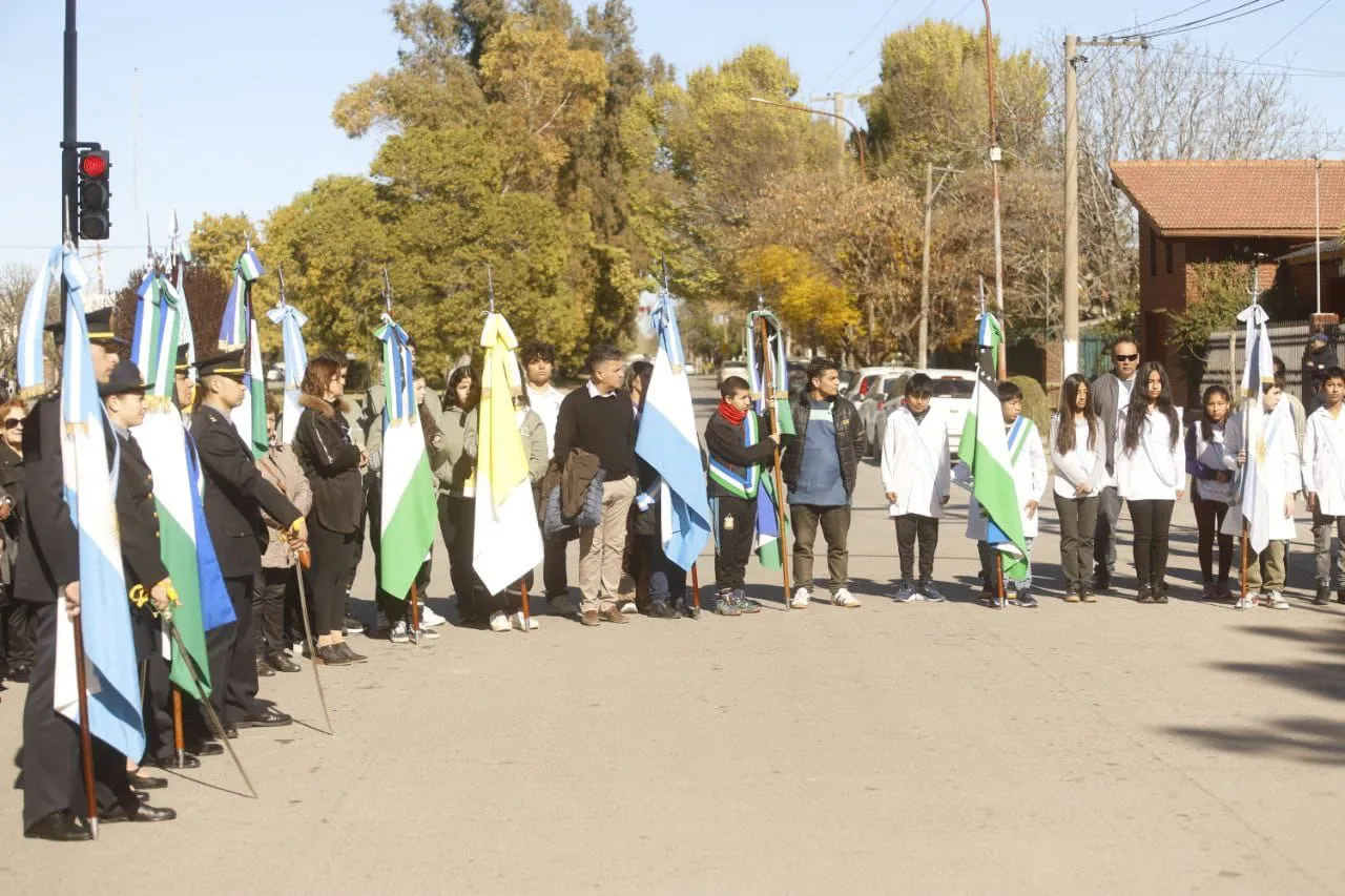 ACTO DEL DIA DEL MAESTRO EN VIEDMA
