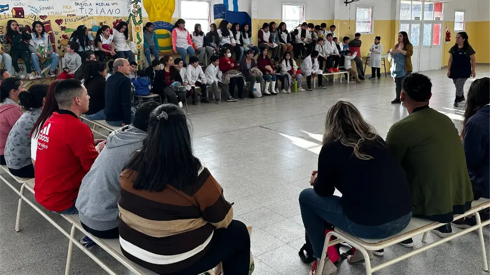 EDUCACION, SONDEO