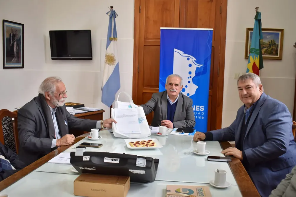 Jorge D'Onofrio junto a Ricardo Marino y Raúl Rosemberg