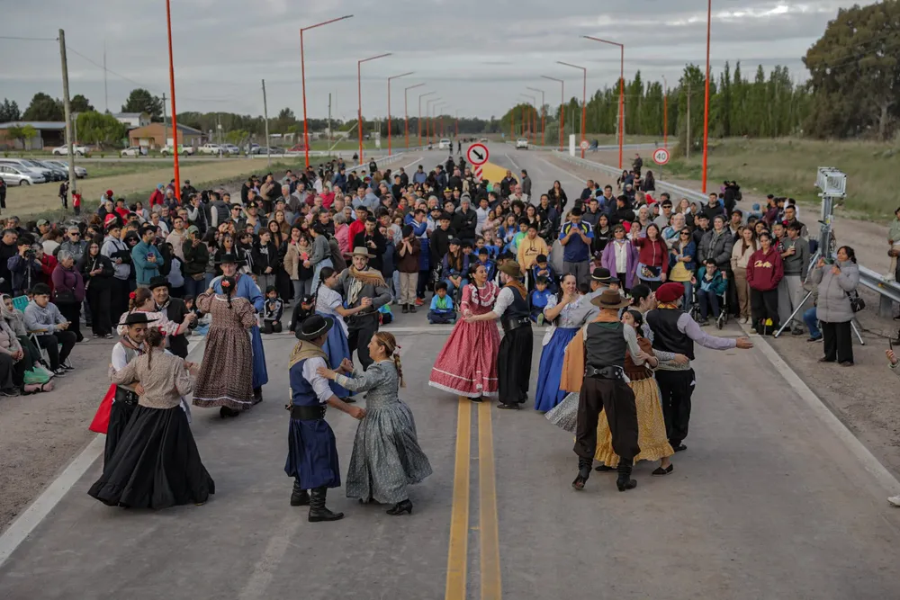SAN JAVIER ACCESO PAVIMENTO INAUGURACION