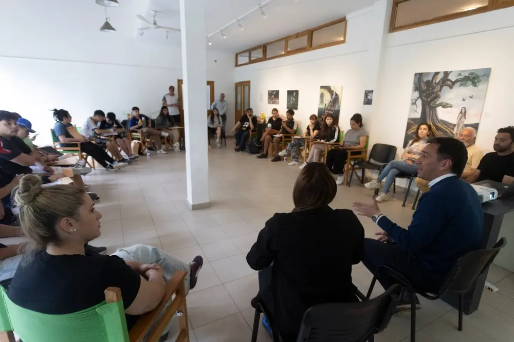 Escuela Municipal de Formación Política