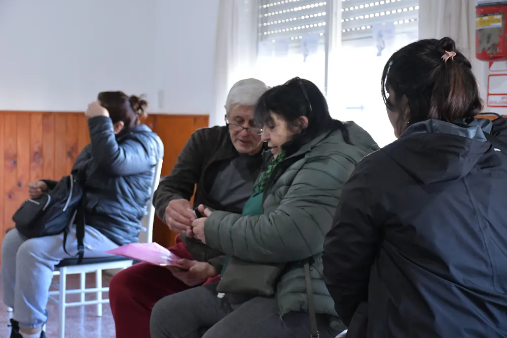 JUBILADOS Y PENSIONADOS, POLICIA