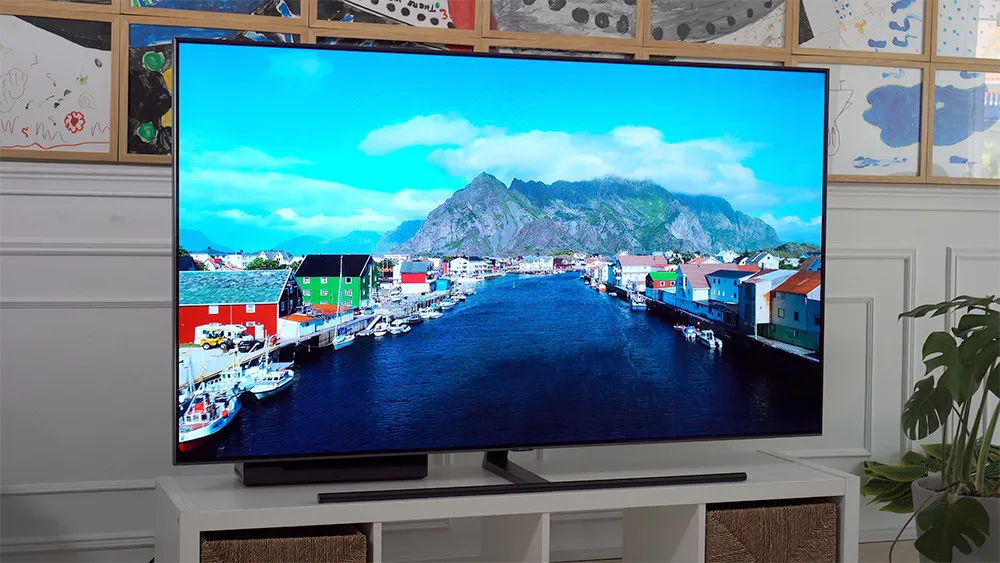 televisor QLED de 75 pulgadas curvo