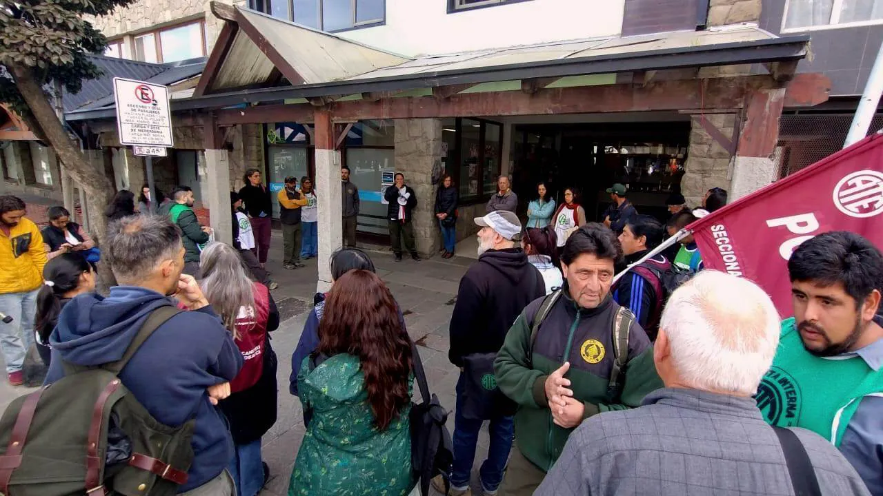 fb4ae51c-5d12-27d4-3cf8-3dff1d7a09f8