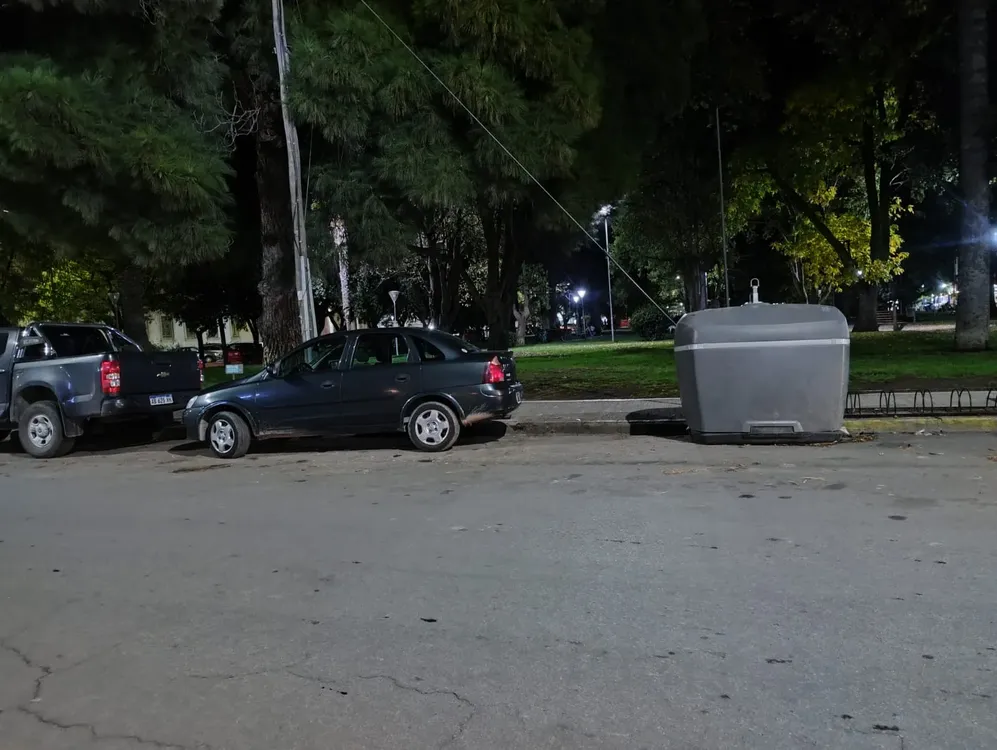 fb27111a-b533-4a52-867d-fd6b8a511686