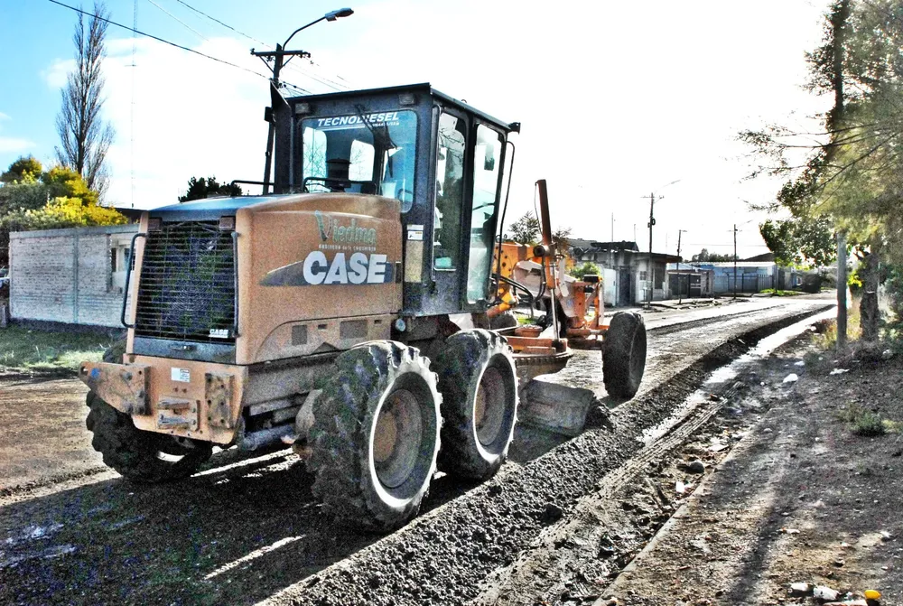 ARREGLO DE CALLES EN VIEDMA