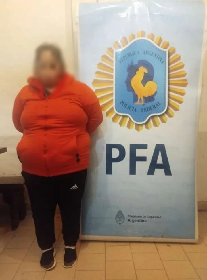 DETENIDA