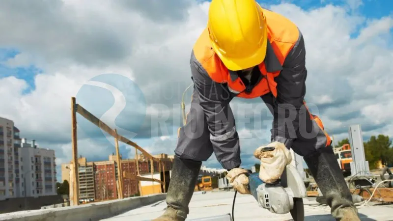 obrero obra trabajando ciudad