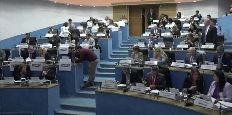 LEGISLATURA, SESION