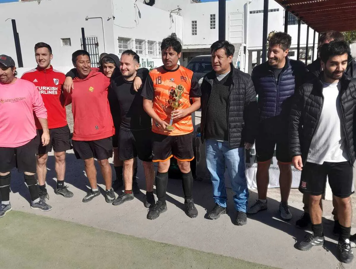 cdbde9b2-ea1e-43b8-be9e-3a9b98714ccf (1)