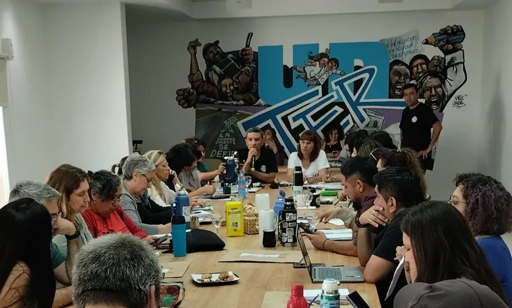 PLENARIO DE SECRETARIOS GENERALES DE UNTER