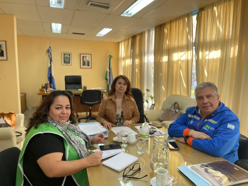 Silvina Elgueta, Ana Senesi y Miguel Ledesma