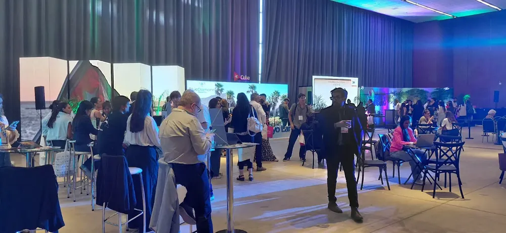 a6c7c509-8d42-4630-b84d-d2b95b8a0208