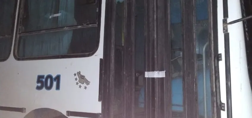 COLECTIVO SECUESTRADO EN SAN JAVIER