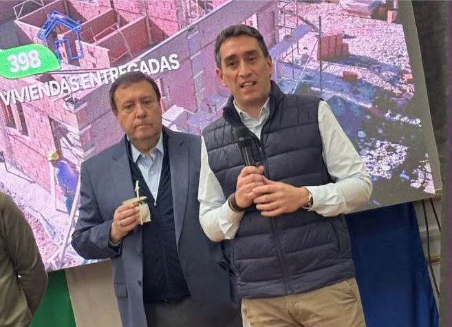 ALBERTO WERETILNECK MARCOS CASTRO