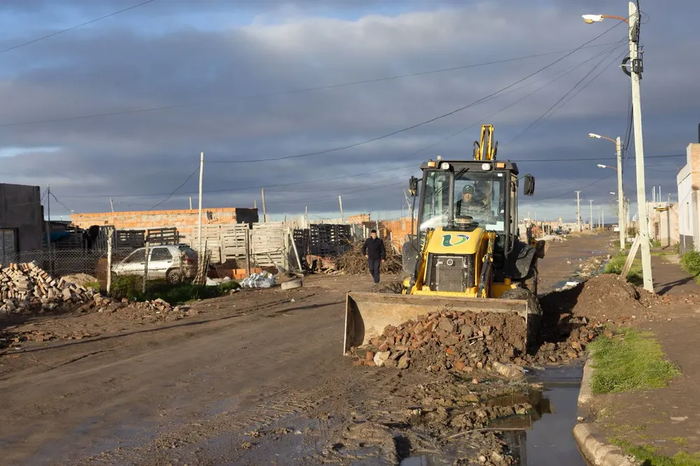 VIEDMA LIMPIA CON LA COMUNIDAD, ARREGLO DE CALLES
