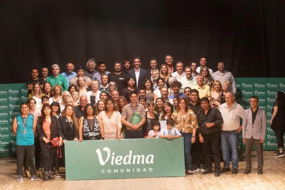 ASUNCION DE JUNTAS VECINALES EN VIEDMA