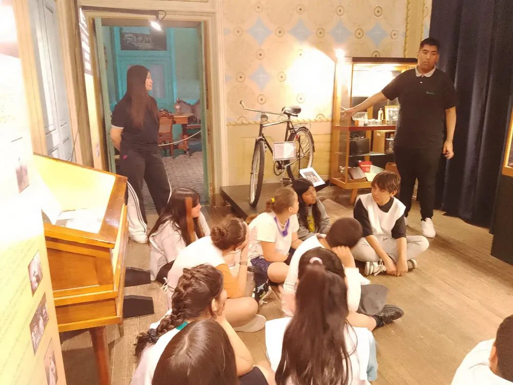 VIEDMA, MUSEO, ESCUELA