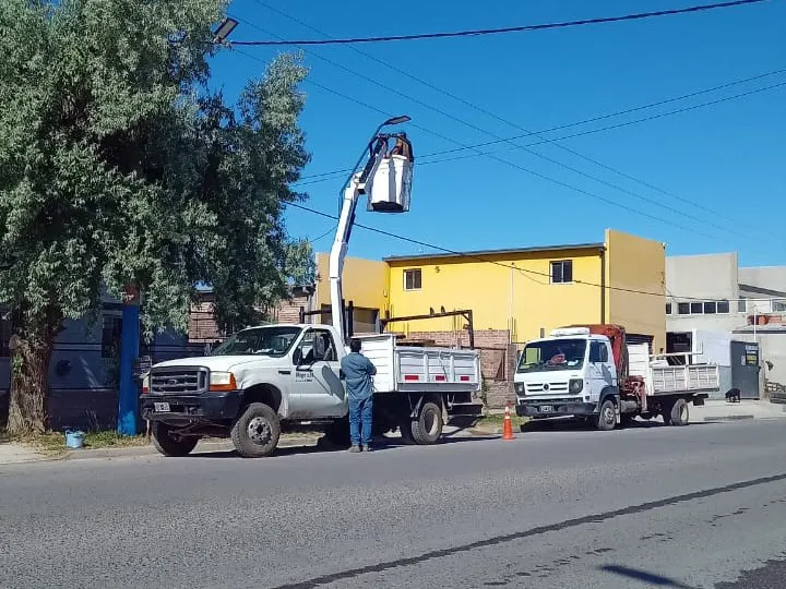 ALUMBRADO CALLE VILLEGAS