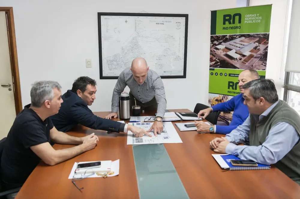 FACUNDO LOPEZ, MARCOS CASTRO, ALEJANDRO ECHARREN, RAUL GRUN Y DANIEL BENGOECHEA