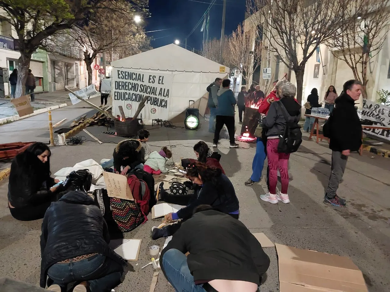 VIGILIA DE UNTER EN LA LEGISLATURA